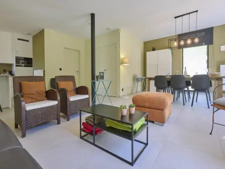Huus 16 : maison à Zutendaal, au bord de la forêt campinoise : photo 12
