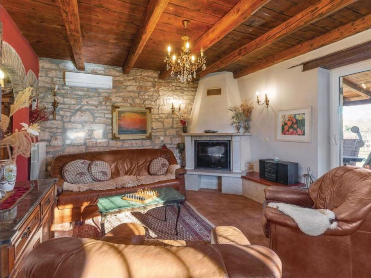 Maison Leder avec piscine privée à Sv. Lovreč - Photo 10