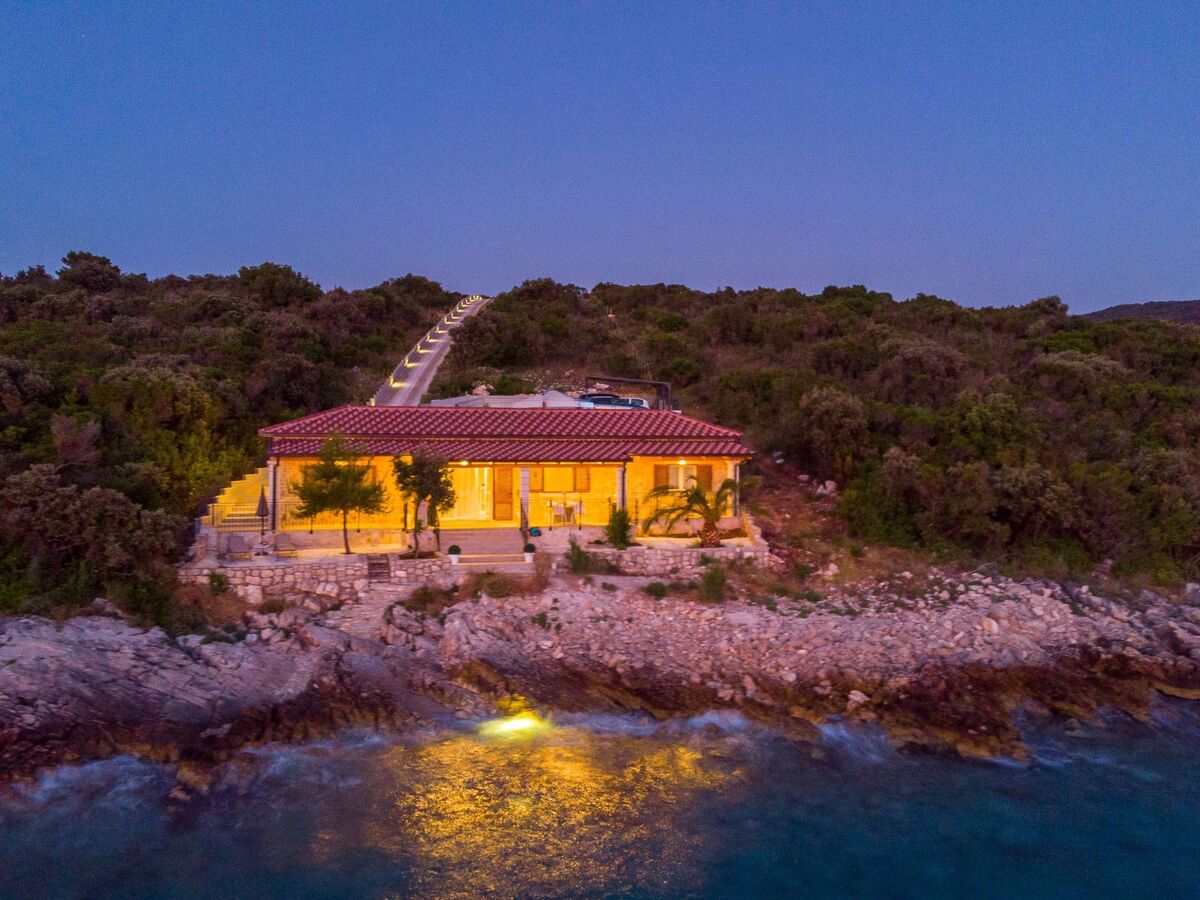 Villa Sunset Paradise à Lovište, piscine chauffée face à la mer - Photo 43