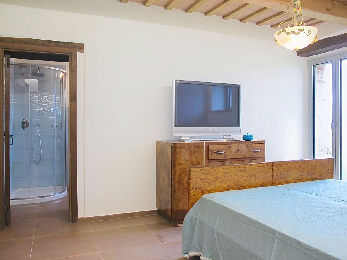 Il Casolare e il Fienile, gîte 14 pers. avec piscine - Photo 16