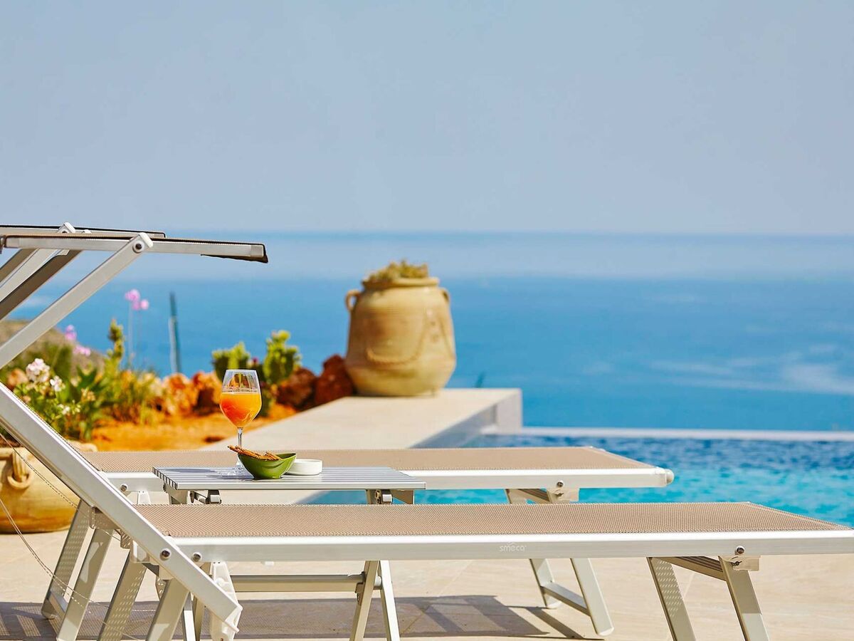 Villa Antonella – 4 chambres, piscine infinity et vue mer - Photo 17