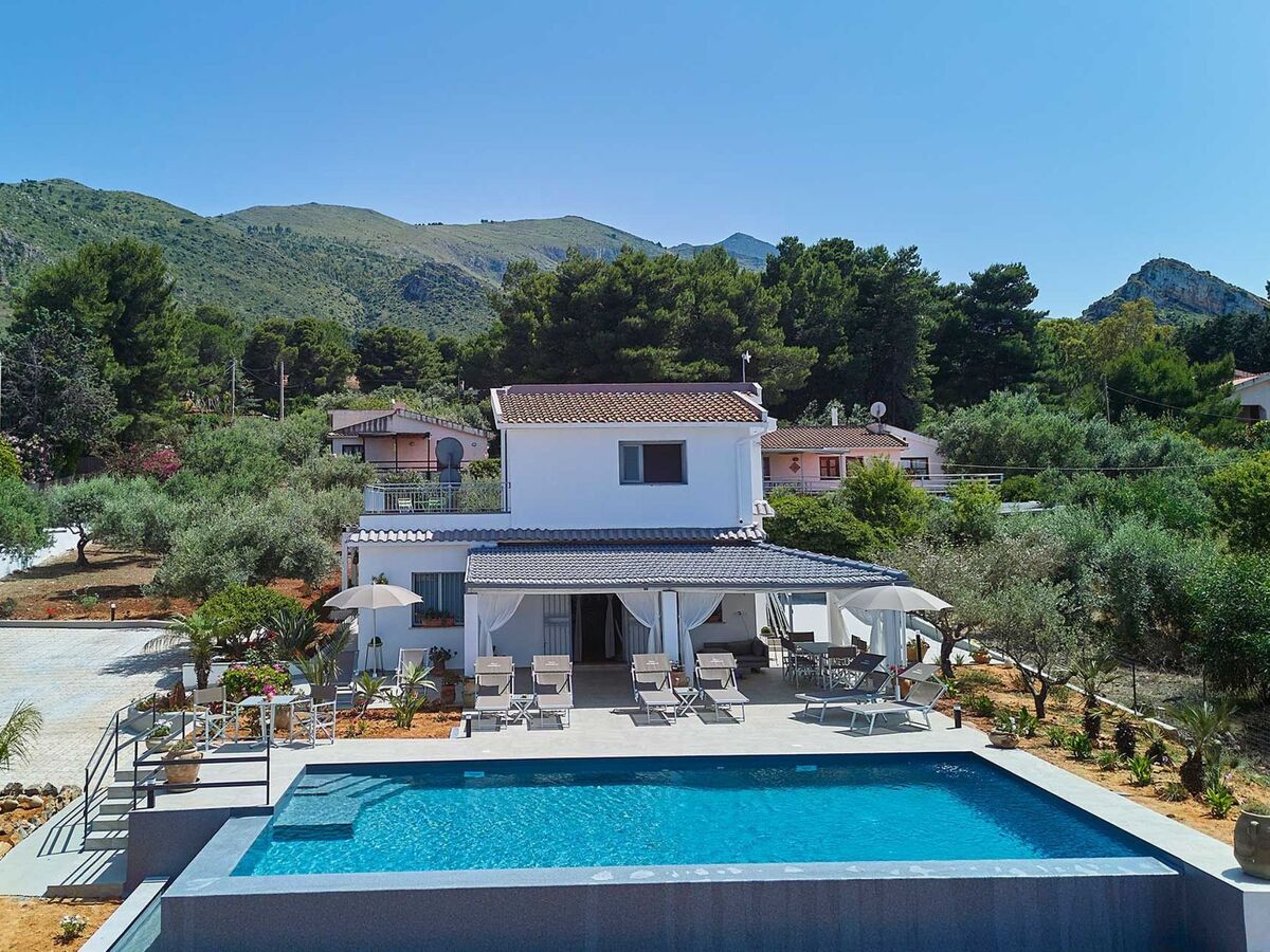 Villa Antonella – 4 chambres, piscine infinity et vue mer - Photo 30
