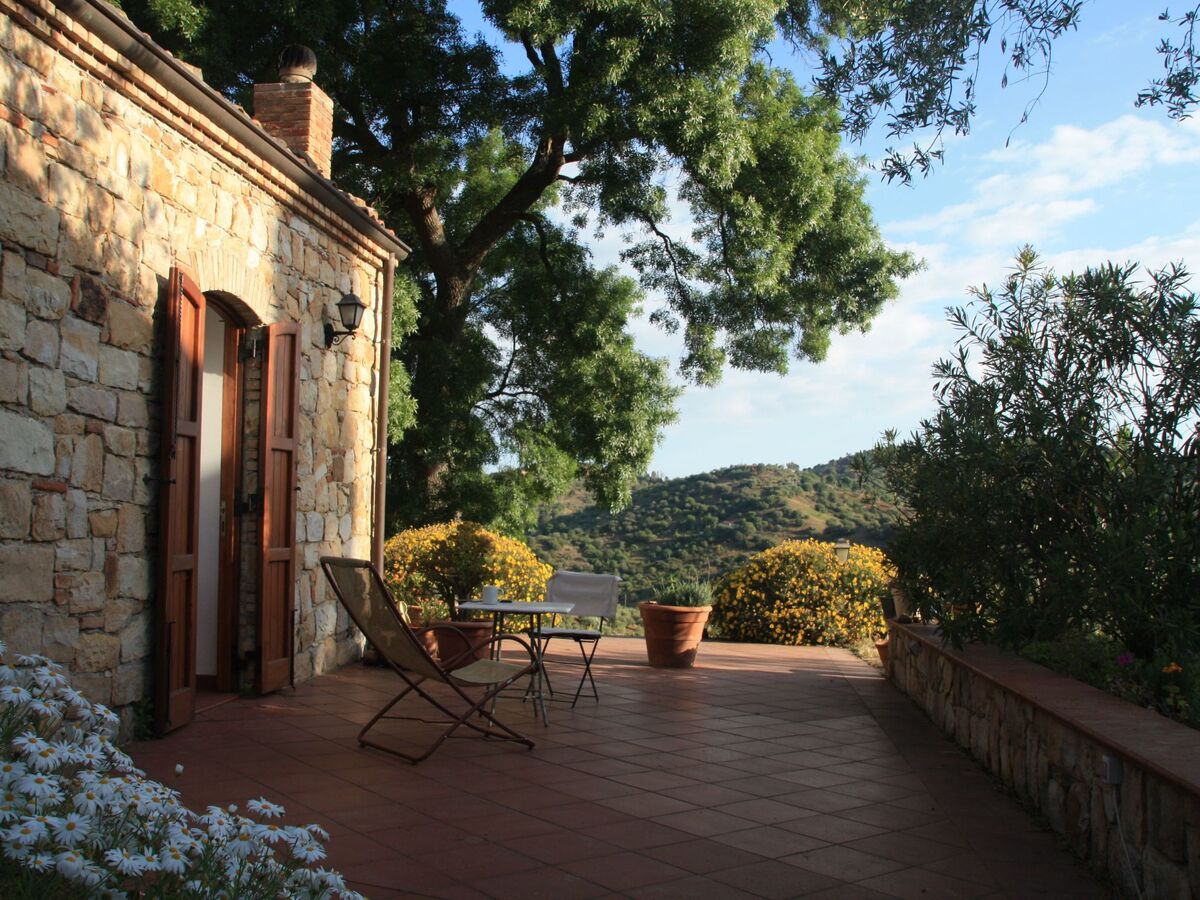 Maison en pierre de 1800 dans les Madonie, Castelbuono - Photo 1