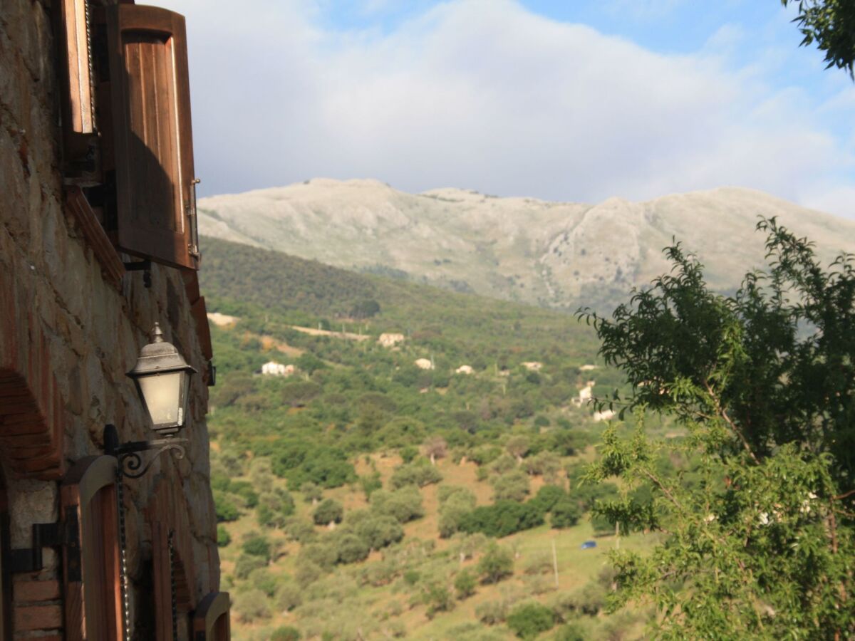 Maison en pierre de 1800 dans les Madonie, Castelbuono - Photo 18