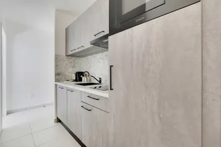 Location appartement à Suresnes, Appt Elégant - 1BDR/2P - Proche Paris & La Défense