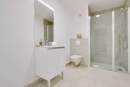Location appartement à Suresnes, Élégant 1-2BR Apt Proche Paris & La Défense