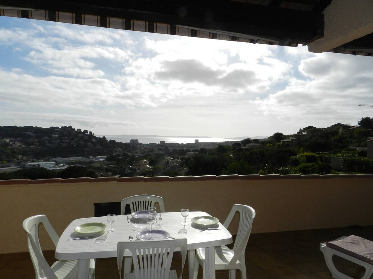Appartement vue mer Bormes-les-Mimosas, terrasse 45m² - Photo 1
