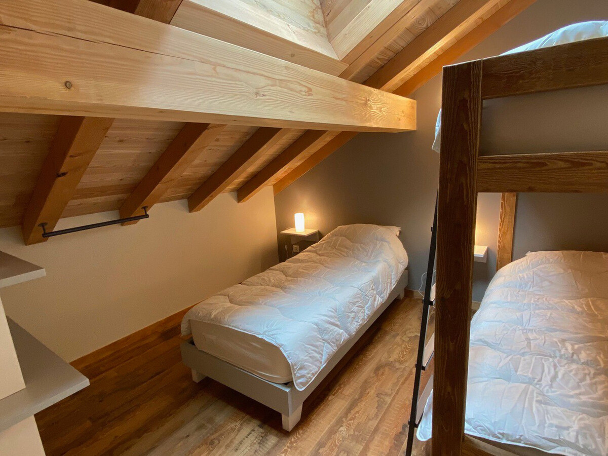Duplex 9 pers. plein sud avec terrasse 26m² aux pistes - Photo 8