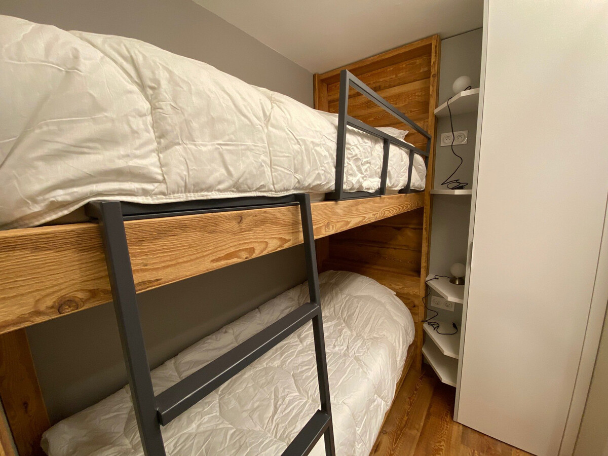 Duplex 9 pers. plein sud avec terrasse 26m² aux pistes - Photo 10
