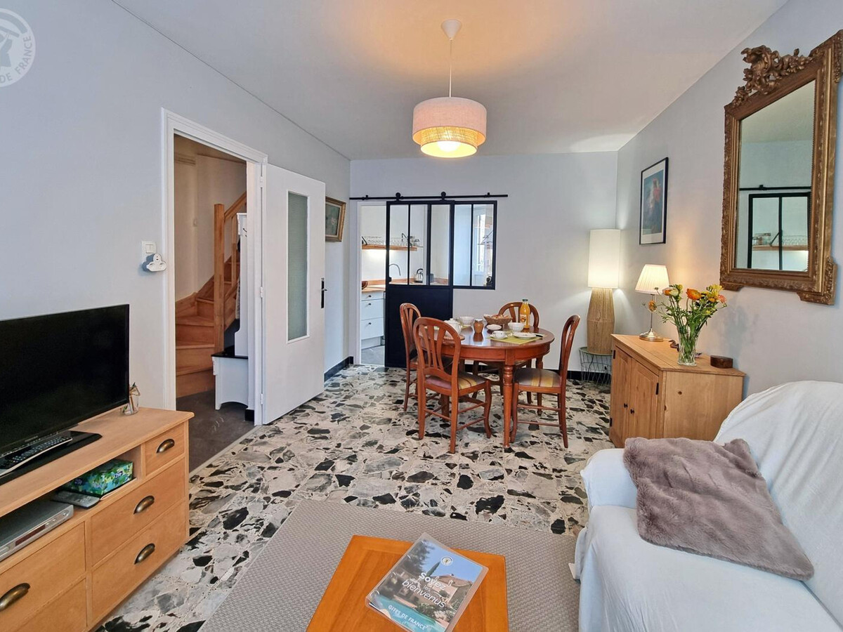 Gîte 4 pers. sur rue piétonne à Bellegarde-en-Forez - Photo 1