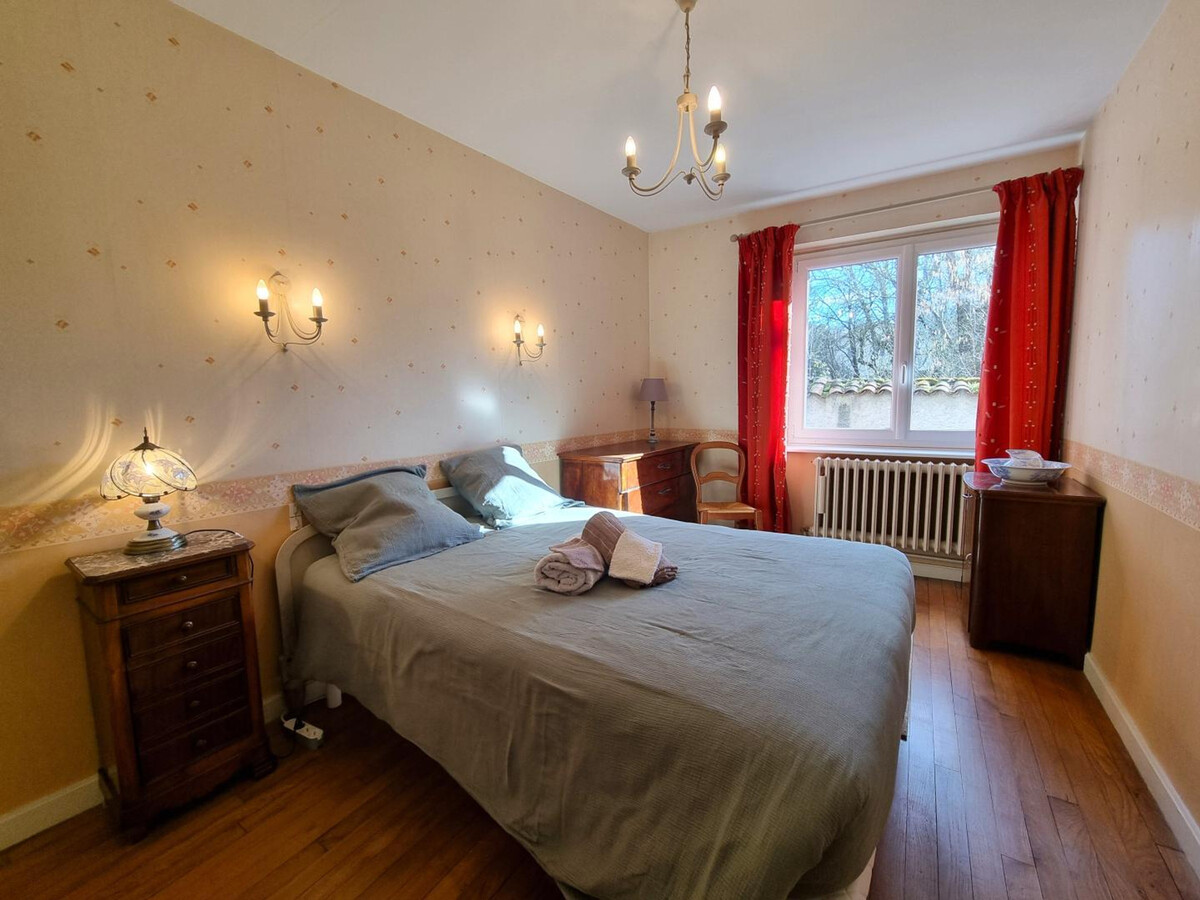 Gîte 4 pers. sur rue piétonne à Bellegarde-en-Forez - Photo 12