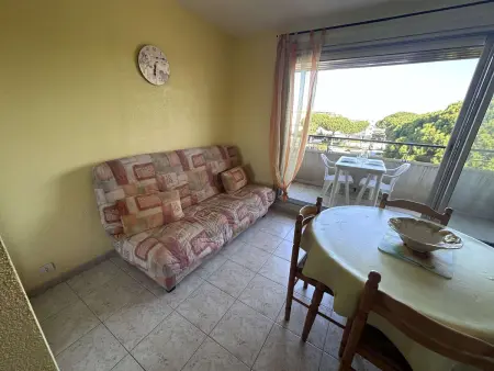 Studio cabine avec terrasse vue mer au Grau-du-Roi, 4 pers. : photo 4