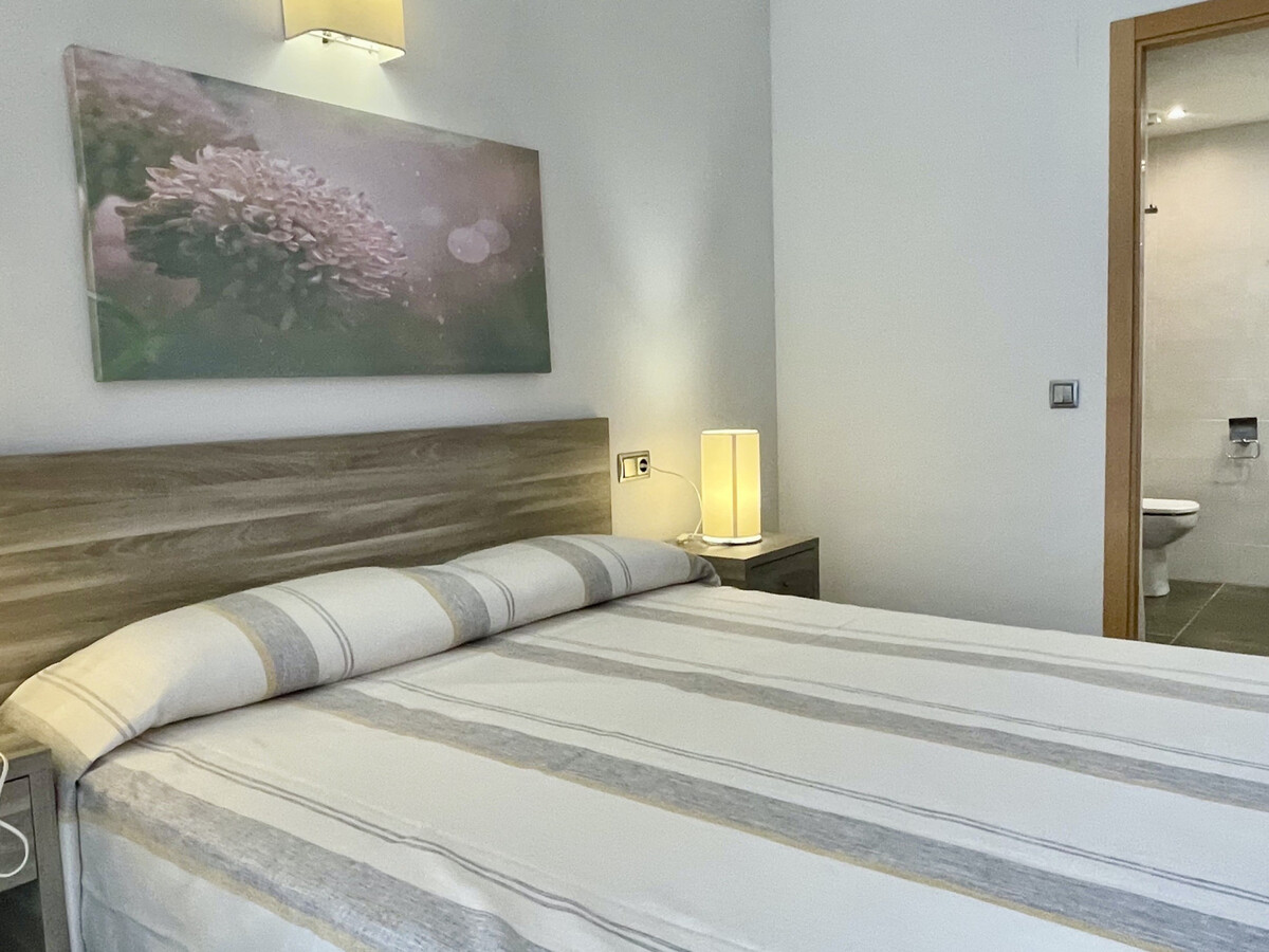 Appartement 80 m² à 300 m de la plage, animaux OK - Photo 13