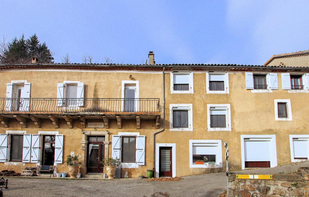 Maison pierre avec terrasse, rivière à 3 km - Photo 1