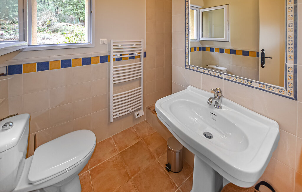Maison avec piscine et vue panoramique à Saint-Saturnin-lès-Apt - Photo 18