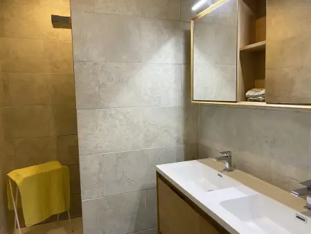 Grand chalet au cœur d'un centre équestre près de Vichy : photo 14