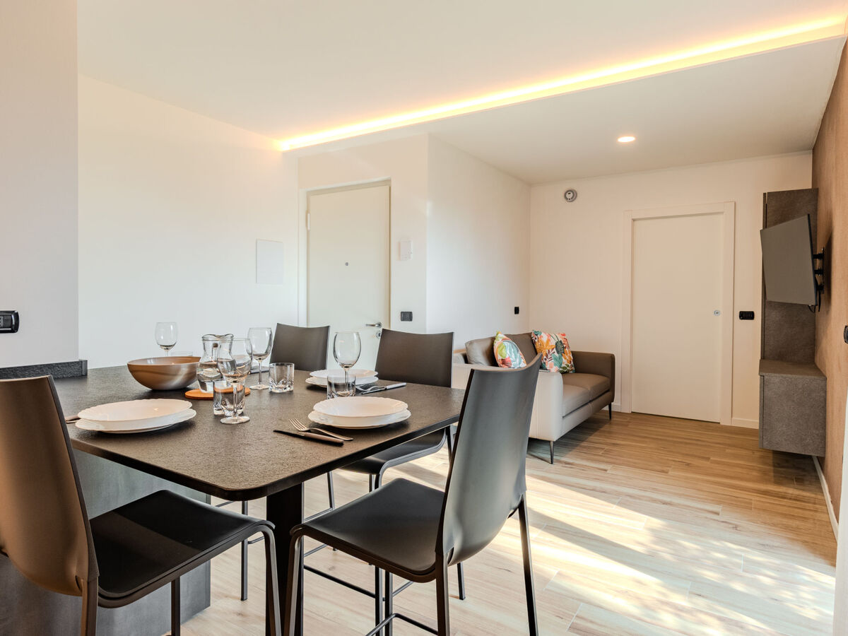 Garda Oasis – Appartement rénové 2025 à Riva del Garda - Photo 8