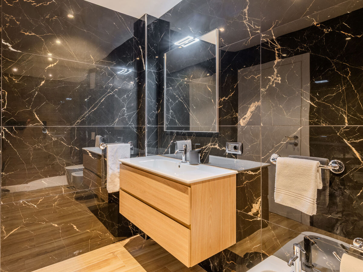Garda Oasis – Appartement rénové 2025 à Riva del Garda - Photo 23