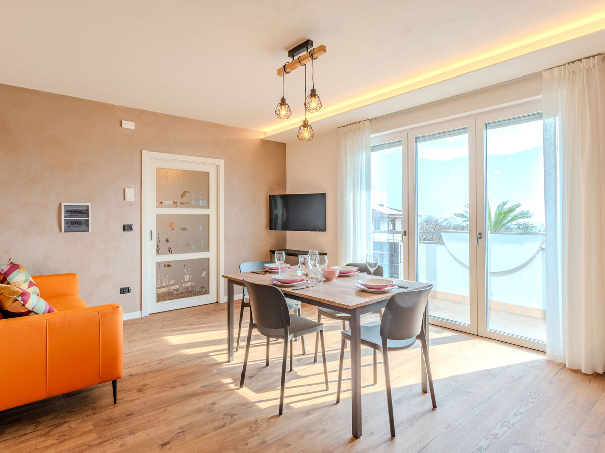 Garda Horizon – Apt rénové vue montagnes - Photo 8