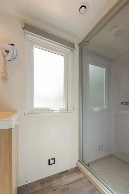 Bungalow 3 chambres avec piscine partagée à Lagorce, 32 m² : photo 11