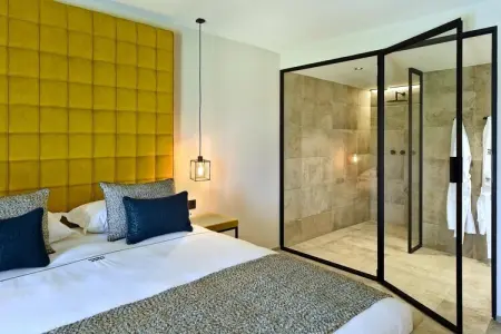 Durbuy Suites, Villa avec piscine et suites pour 12 personnes : photo 19