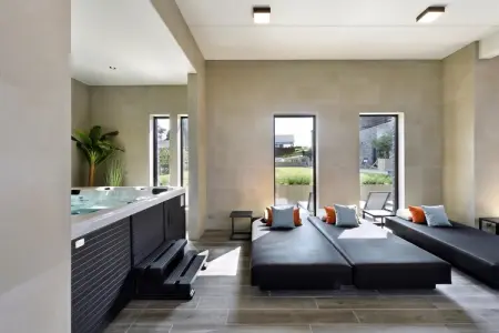Durbuy Suites, Villa avec piscine et suites pour 12 personnes : photo 38