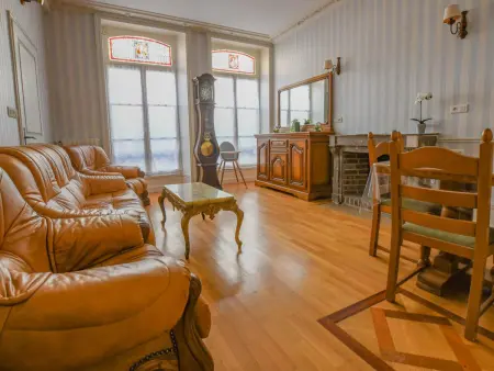 Maison de ville Bar-sur-Aube, cour privative, 9 pers. - Photo 4