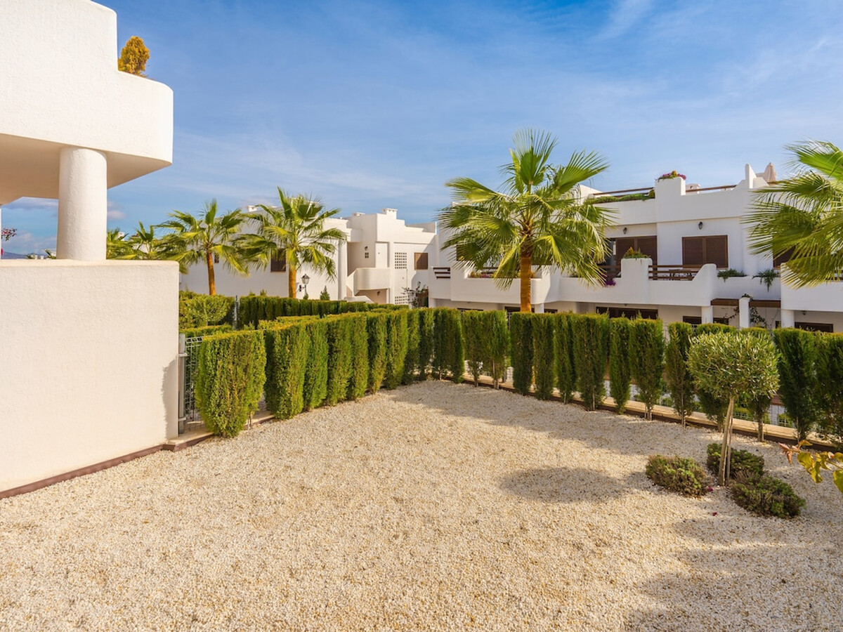 Appartement 2 ch, piscine chauffée, à 50 m de la plage - Photo 5