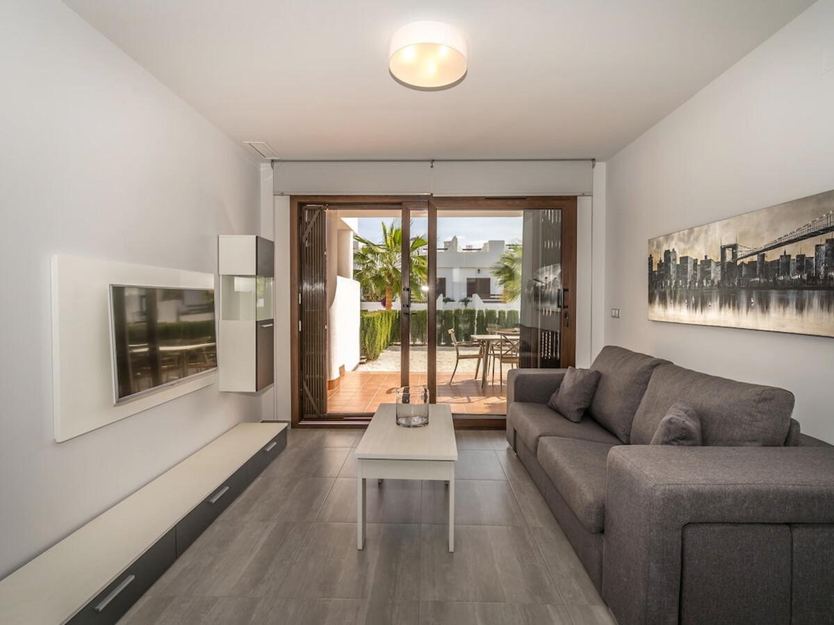 Appartement 2 ch, piscine chauffée, à 50 m de la plage - Photo 6