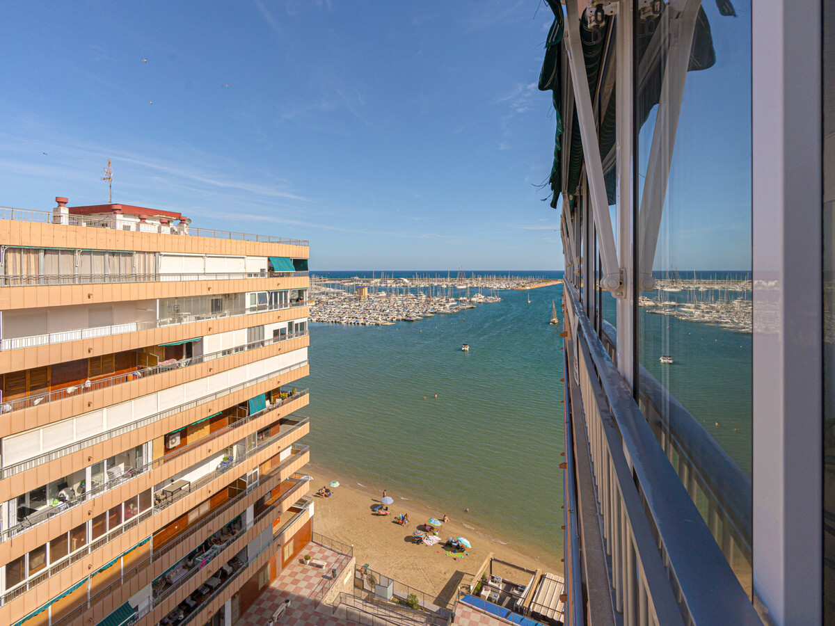 Appartement 4 pers. vue mer à Torrevieja, clim & terrasse - Photo 2
