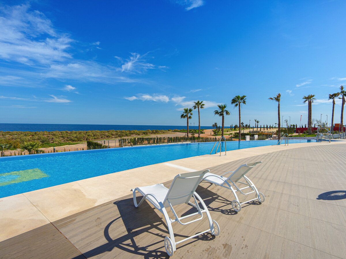Appartement neuf 3 chambres, 100 m plage - San Juan - Photo 2