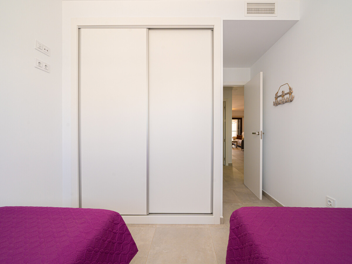 Appartement neuf 3 chambres, 100 m plage - San Juan - Photo 21