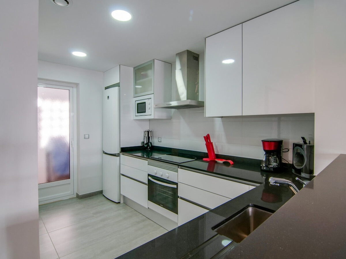 Appartement 4 pers. avec jardin privé à 50m de la plage - Photo 4