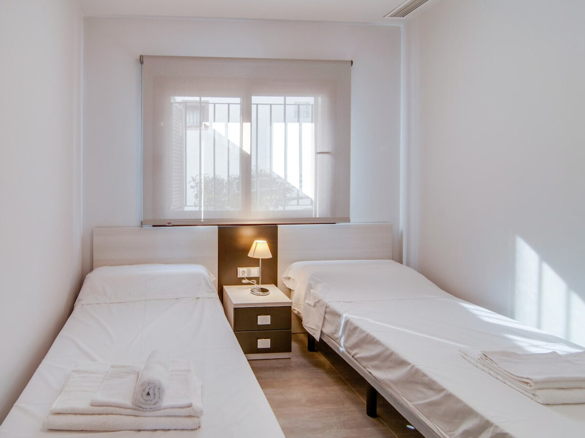 Appartement 4 pers. avec jardin privé à 50m de la plage - Photo 8
