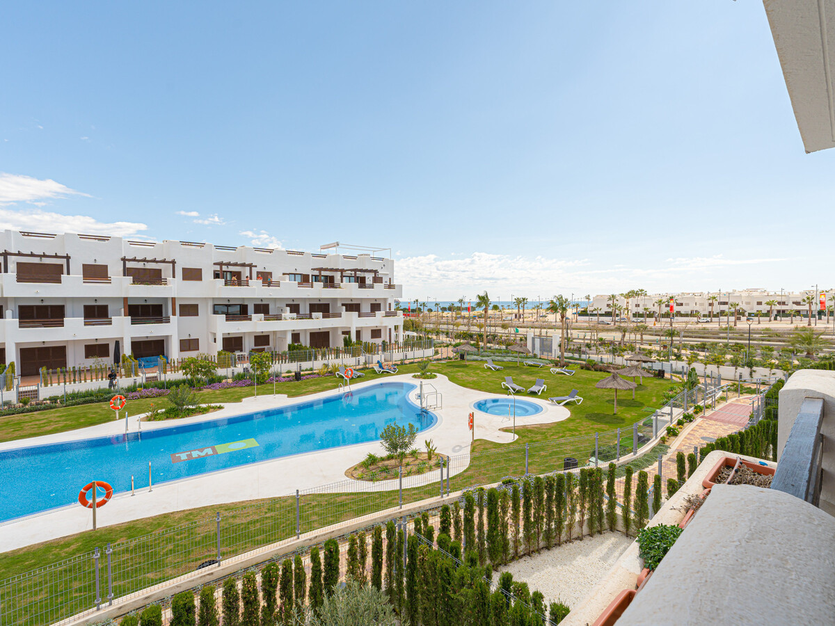 Appartement 75 m² vue piscine, 500 m plage - Photo 5