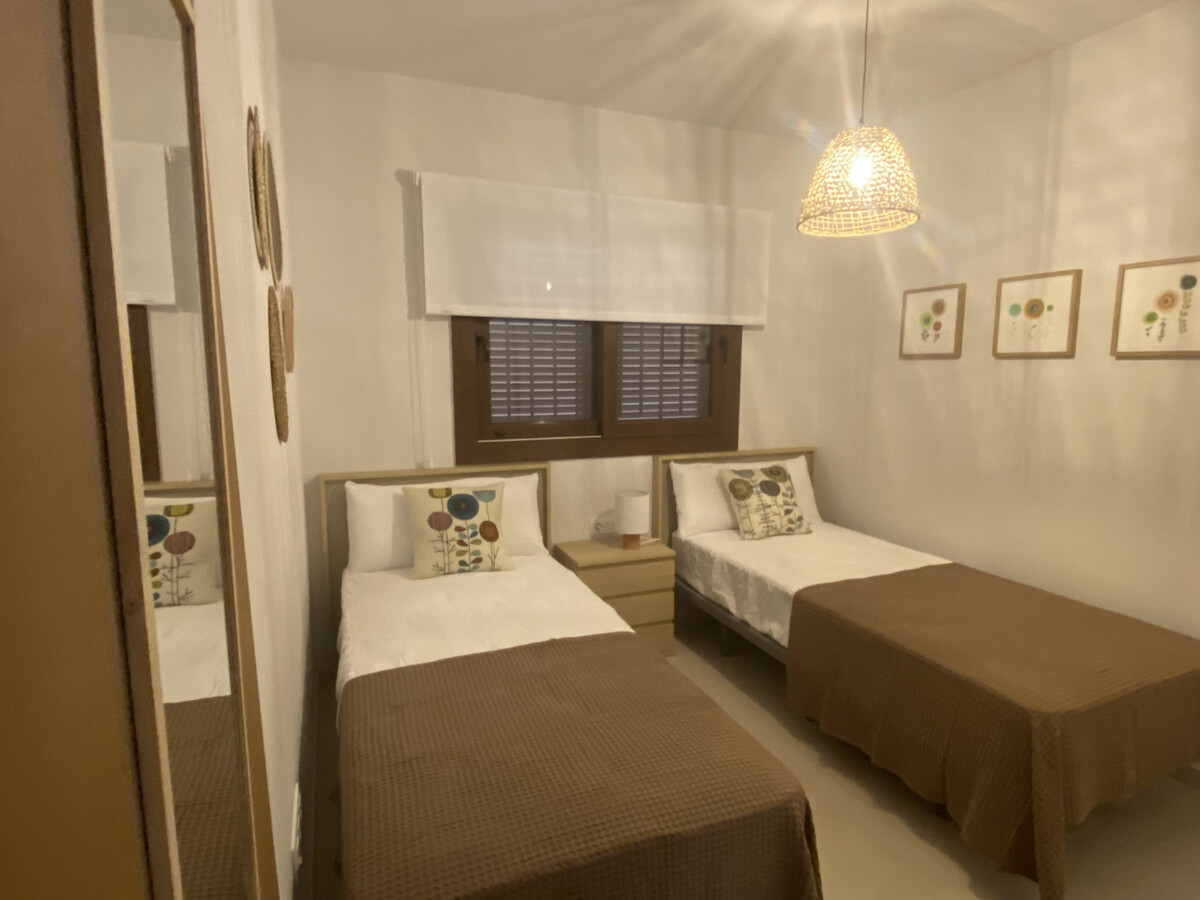Appartement 75 m² à 200 m de la plage - San Juan - Photo 32