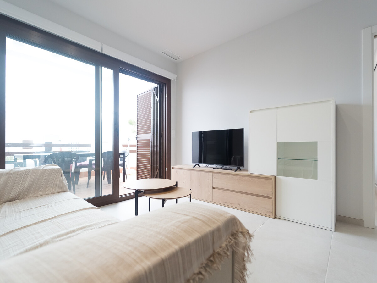 Appartement 75 m² avec terrasse et piscine chauffée - Photo 11