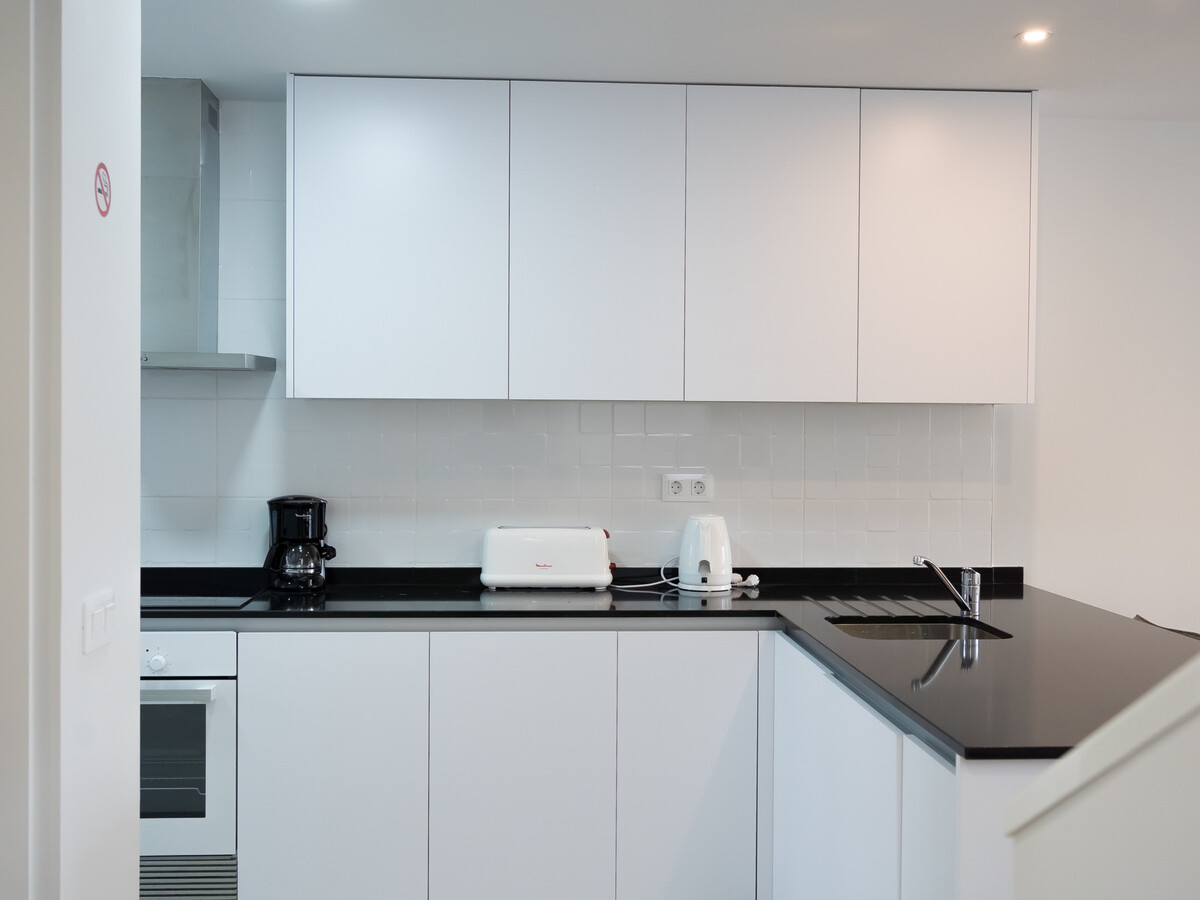 Appartement 75 m² avec terrasse et piscine chauffée - Photo 19