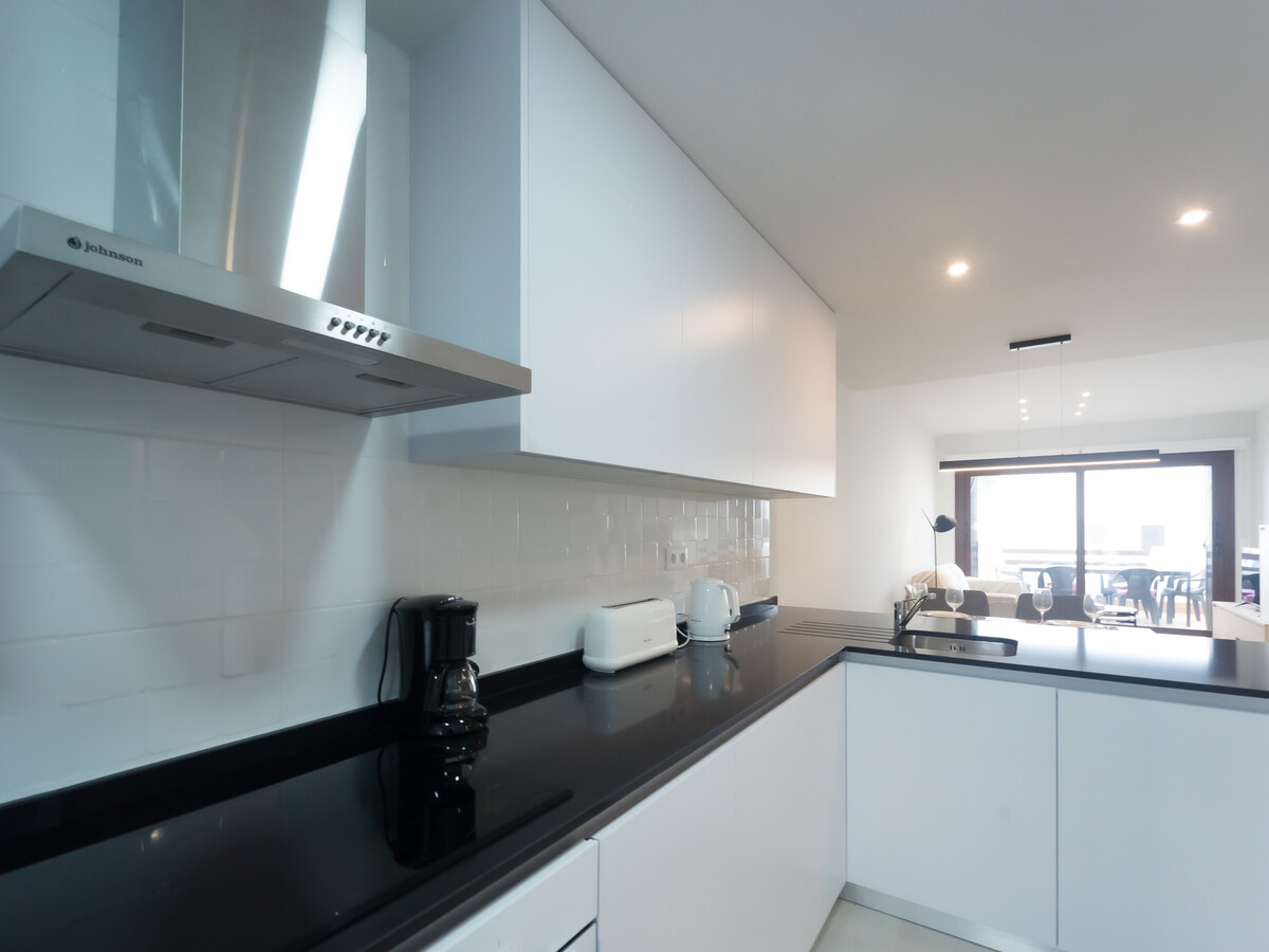 Appartement 75 m² avec terrasse et piscine chauffée - Photo 26