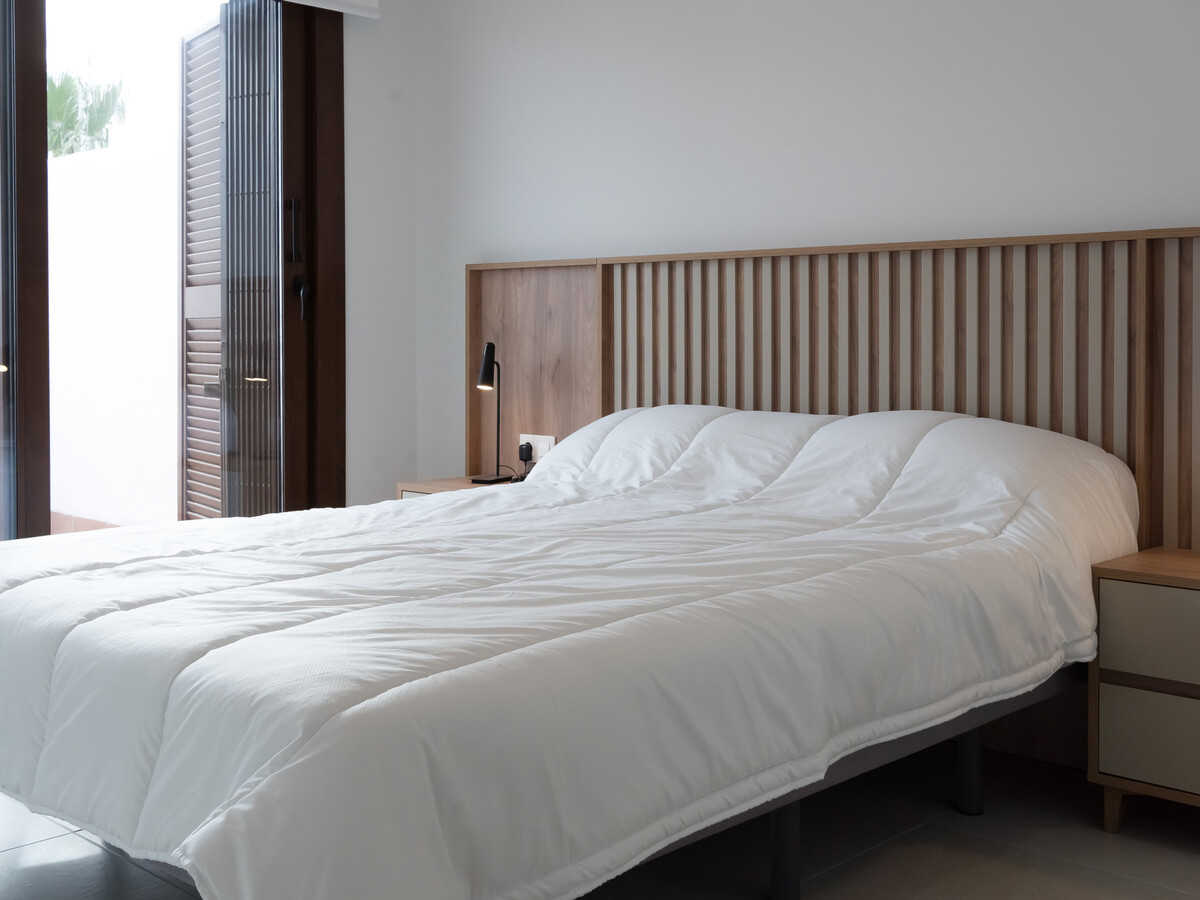 Appartement 75 m² avec terrasse et piscine chauffée - Photo 34