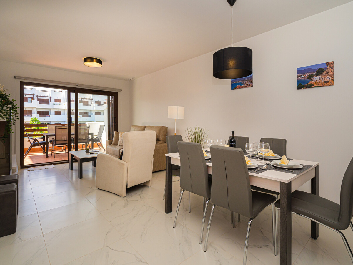 Appartement 6 pers., 3 ch. - Terrasse & piscine - Photo 9