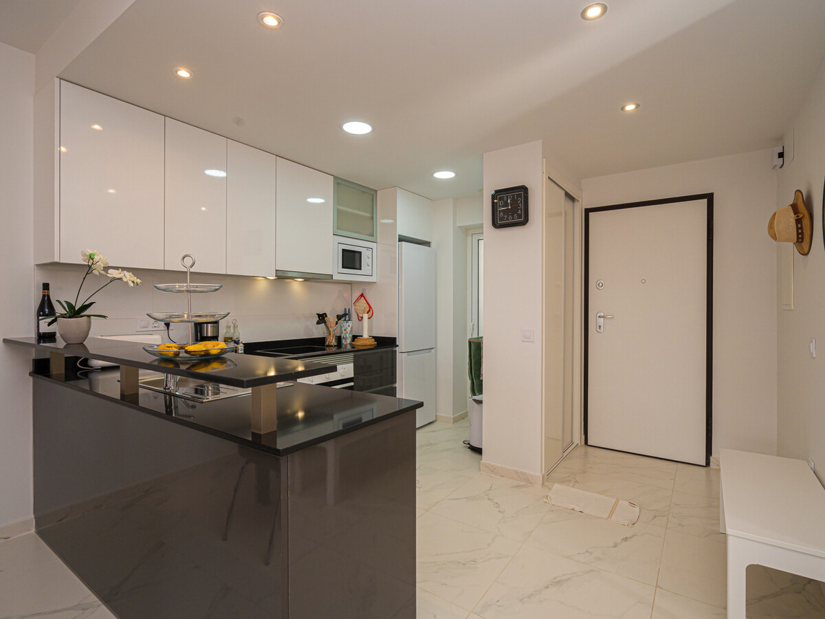 Appartement 6 pers., 3 ch. - Terrasse & piscine - Photo 12