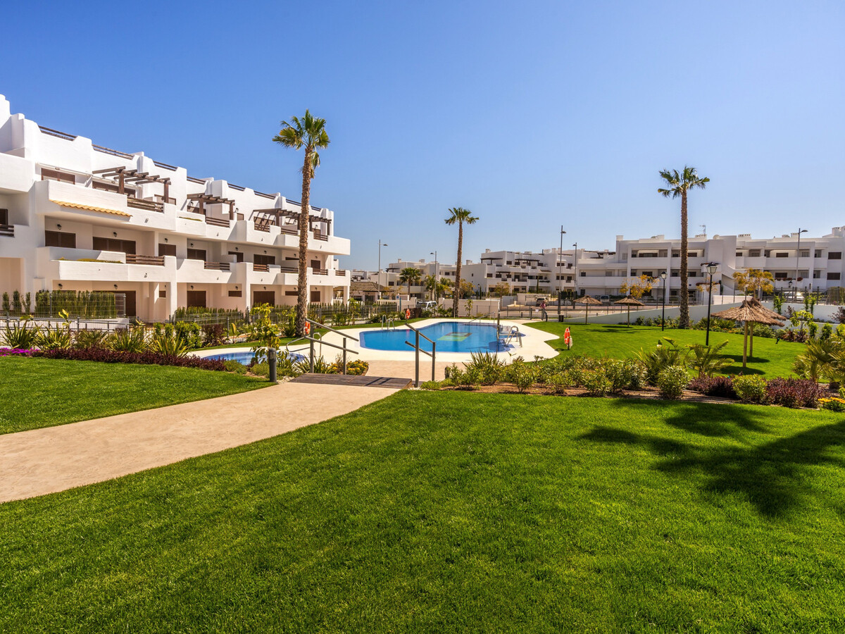 Appartement 6 pers., 3 ch. - Terrasse & piscine - Photo 36