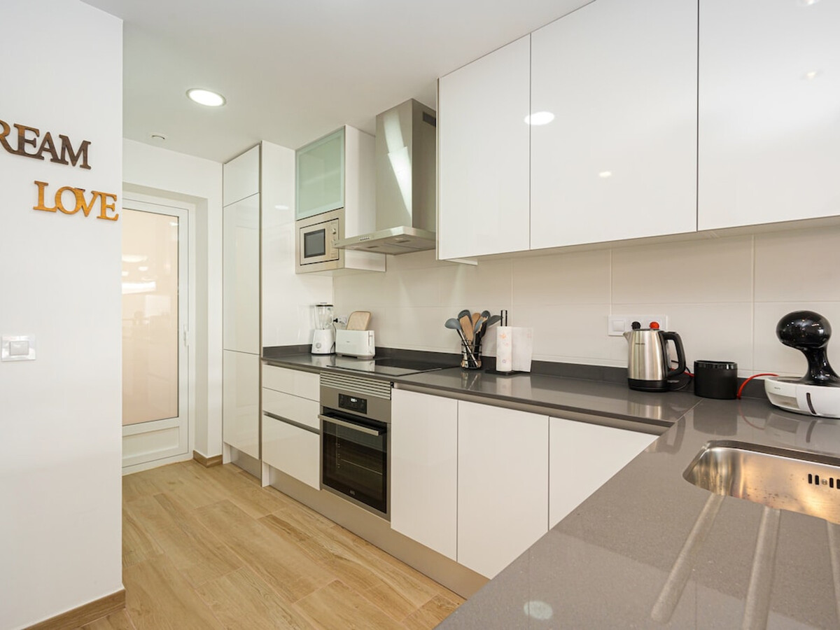 Appartement 6 pers. à 50 m de la plage, piscine - Photo 10
