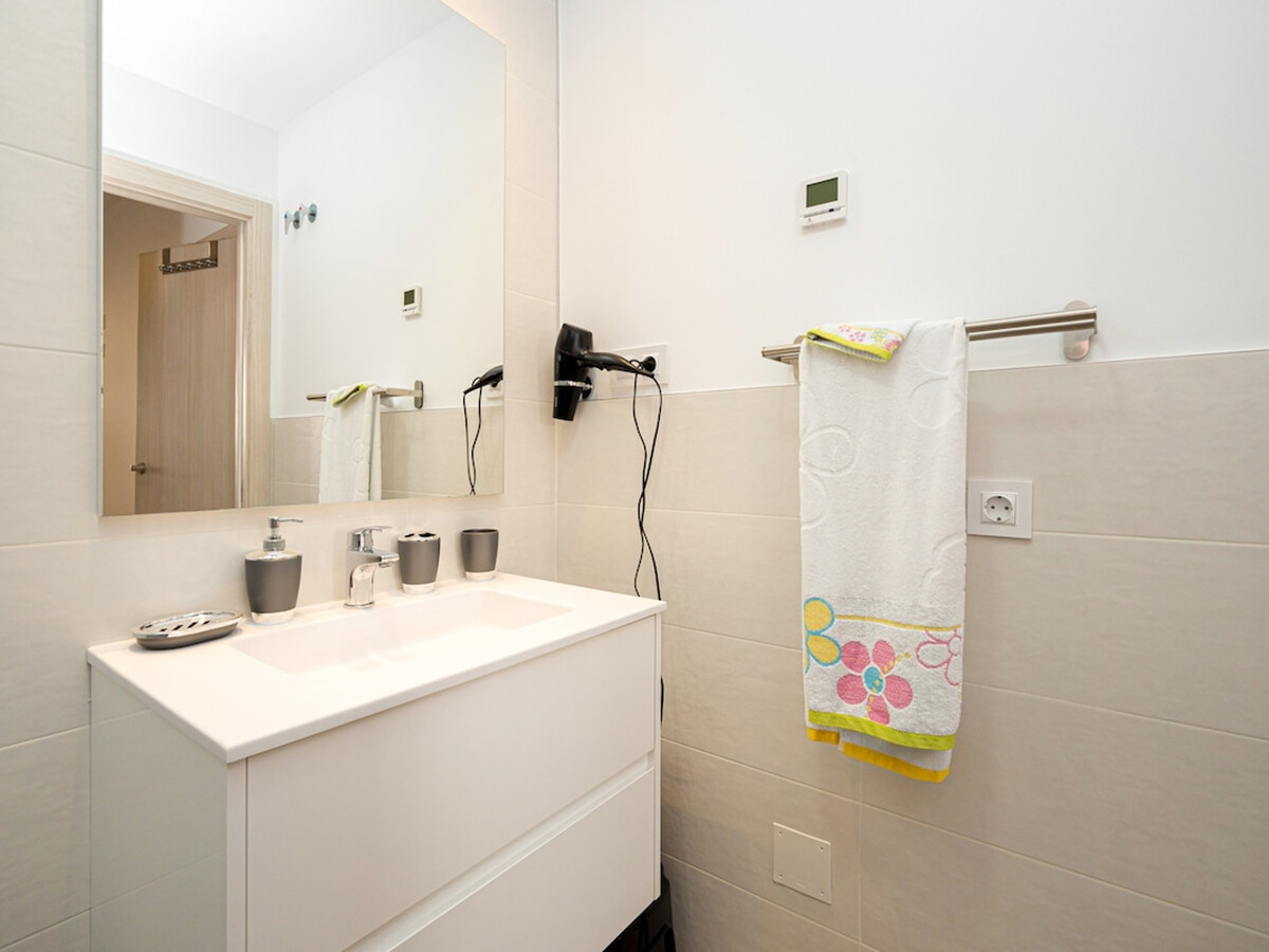 Appartement 6 pers. à 50 m de la plage, piscine - Photo 17