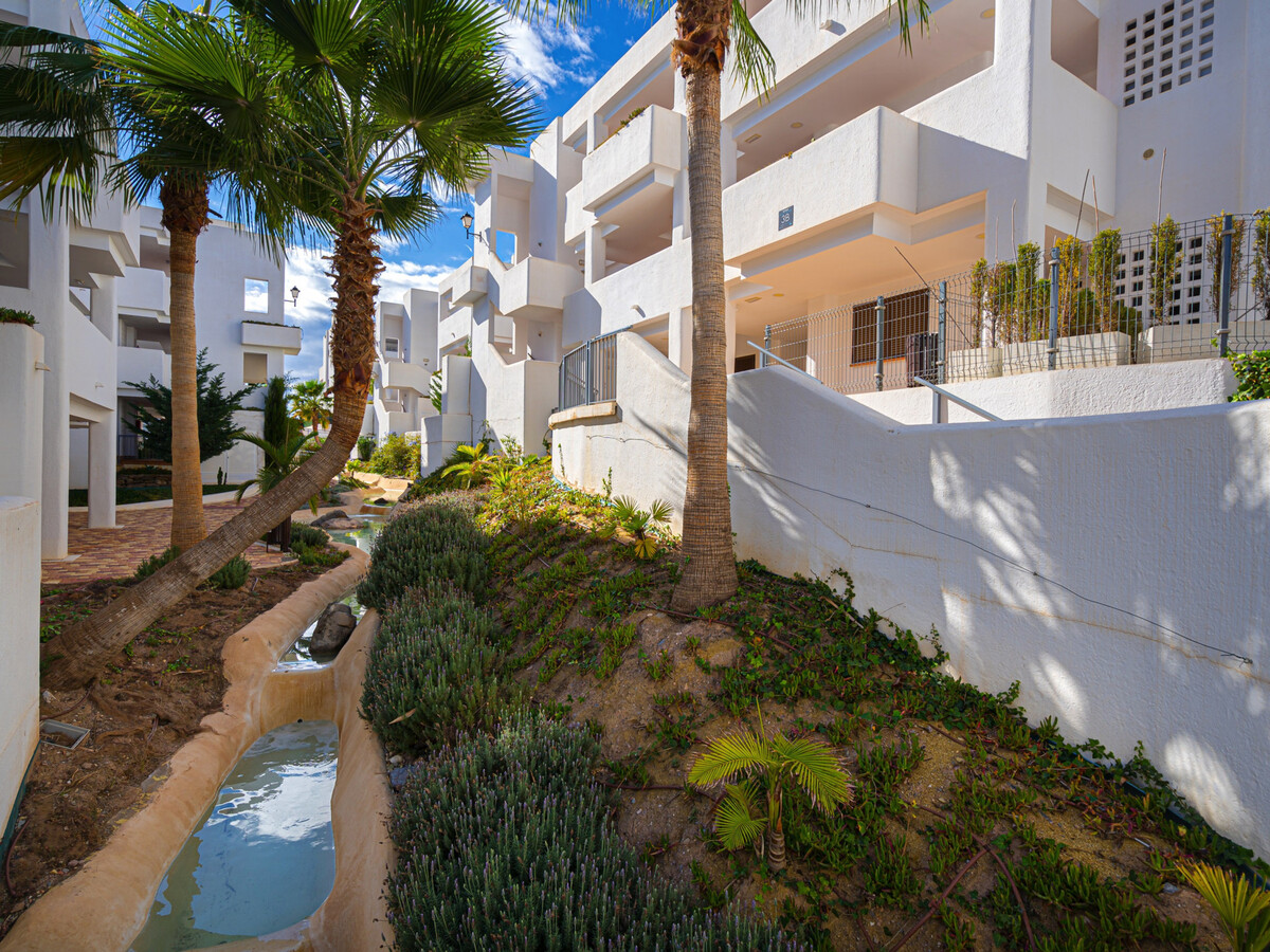 Appartement 3 chambres, piscine et plage à 500 m - Photo 31