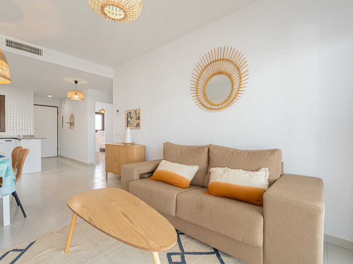 Appartement 70m² avec terrasse et vue piscine - Photo 4