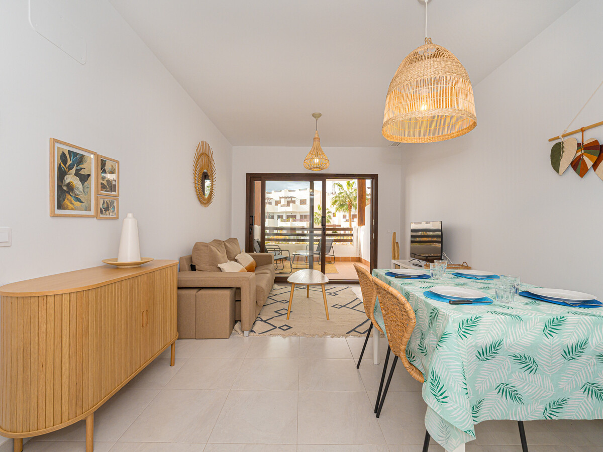 Appartement 70m² avec terrasse et vue piscine - Photo 8