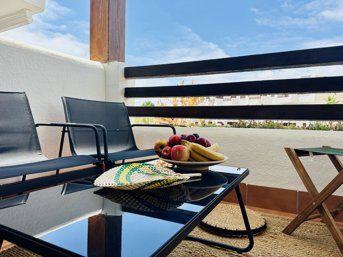 Appartement 70m² avec terrasse et vue piscine - Photo 14
