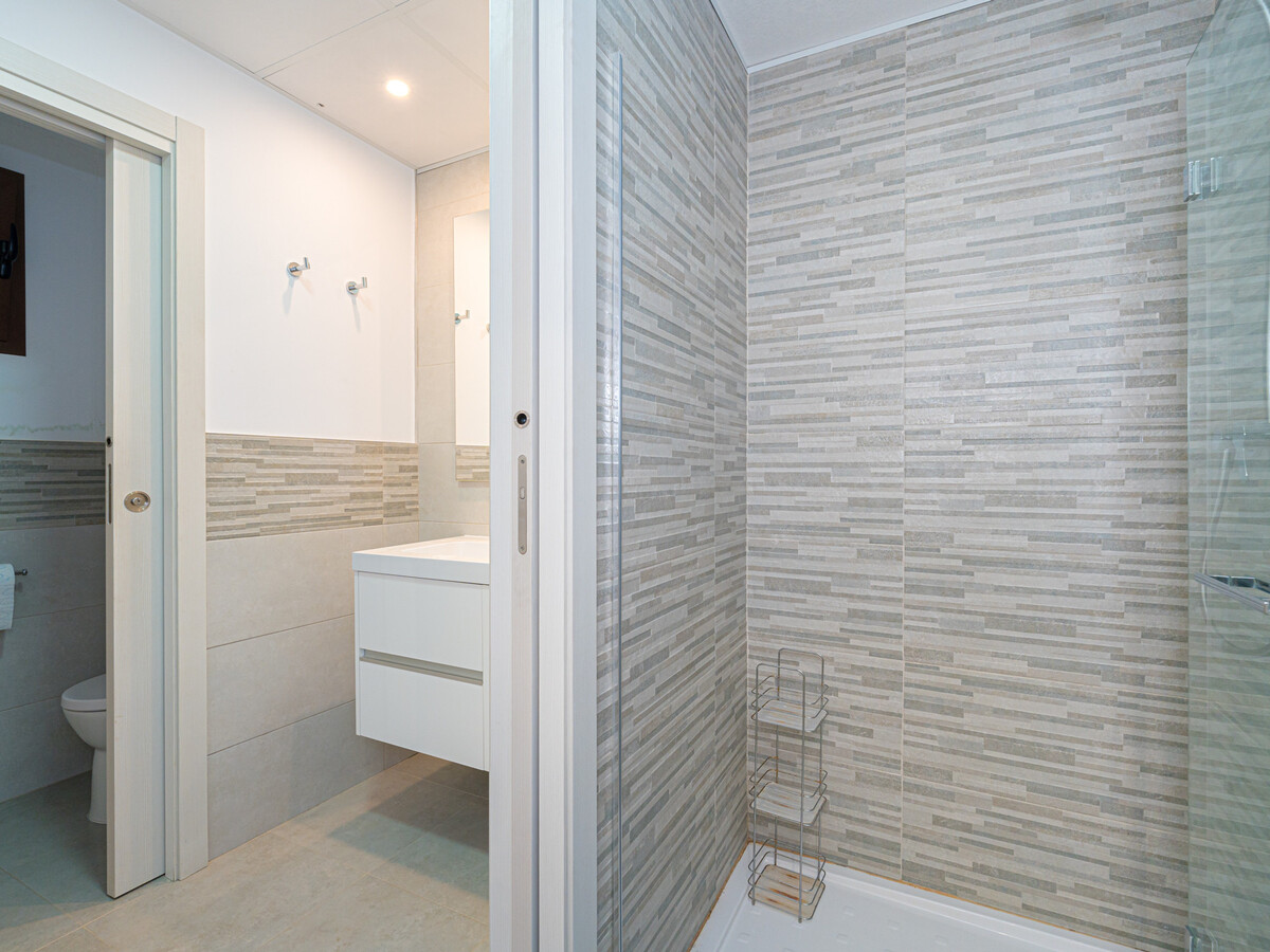 Appartement 65 m² vue montagne, 600 m plage - Photo 14